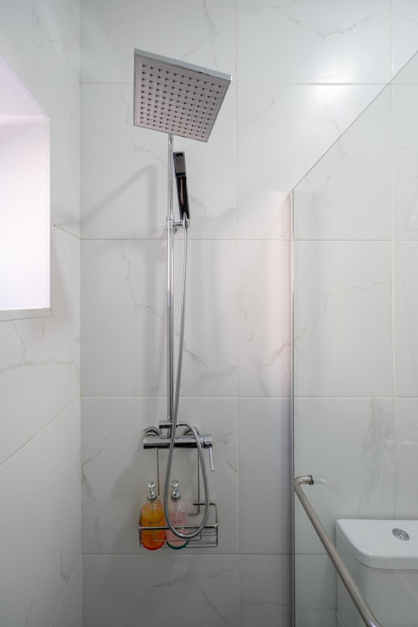 Central Cozy Stay 2 Ac Near Metro Porto Dış mekan fotoğraf