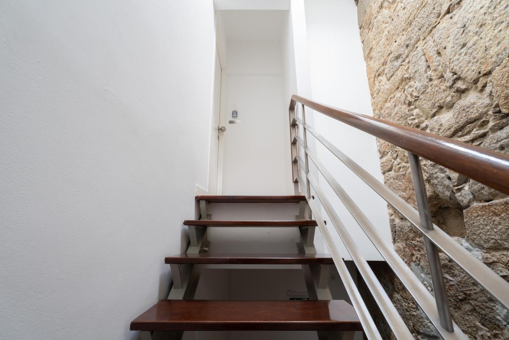Central Cozy Stay 2 Ac Near Metro Porto Dış mekan fotoğraf